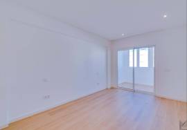 Excellent 2 bedroom apartment in Quarteira