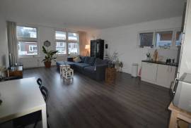 33 Thomas a Kempisstraat, 8021 BH (Dieze-Centrum) - 2 Bedrooms, 1 Bathrooms - 900 EUR / month