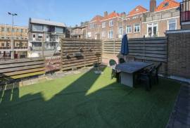 Hertogstraat 54, Nijmegen 6511 SC (Stadscentrum) - 4 Bedrooms, 2 Bathrooms - 1,400 EUR / month