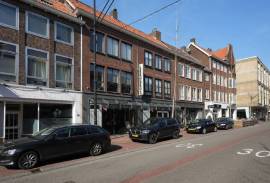 Hertogstraat 54, Nijmegen 6511 SC (Stadscentrum) - 4 Bedrooms, 2 Bathrooms - 1,400 EUR / month