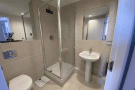 West Point, Wellington St, Leeds LS1 4JJ, England, UK - 2 Bedrooms, 2 Bathrooms - 950 EUR / month