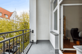 Senefelderstrasse 7, Prenzlauer Berg, Berlin 10437, Germany - 1 Bedrooms, 1 Bathrooms - 870 EUR / month