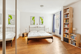 Senefelderstrasse 7, Prenzlauer Berg, Berlin 10437, Germany - 1 Bedrooms, 1 Bathrooms - 870 EUR / month