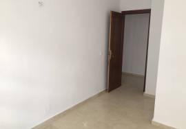 Spacious Bright Apartment