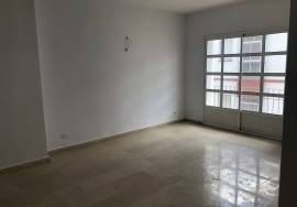 Spacious Bright Apartment