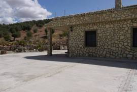 Bonsai Villa Country Property