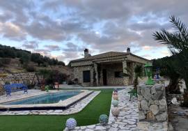 Bonsai Villa Country Property