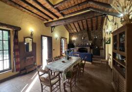 Peaceful Retreat Country Property