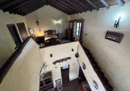 Peaceful Retreat Country Property