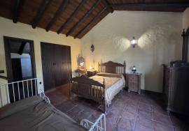 Peaceful Retreat Country Property
