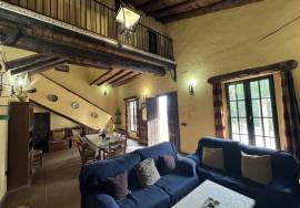 Peaceful Retreat Country Property
