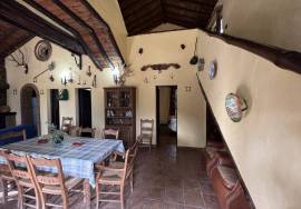 Peaceful Retreat Country Property