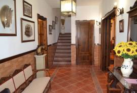 Cortijo Encantador Country Property