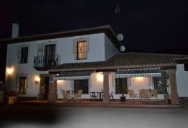 Cortijo Encantador Country Property