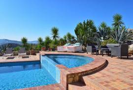Rancho Navazo Country House