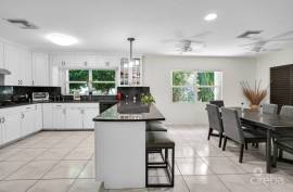 Luxury 4 Bed House For Sale in George Town The Cayman