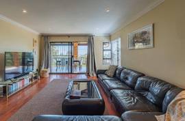Luxury 5 Bed House For Sale In Bateleur Bastion Estate Pretoria South