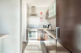 1 Bedroom Apartment with Pool and Garage 1 Bedroom Apartment with Pool and Garage