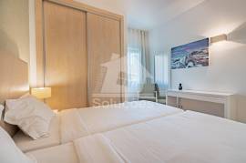 1 Bedroom Apartment with Pool and Garage 1 Bedroom Apartment with Pool and Garage