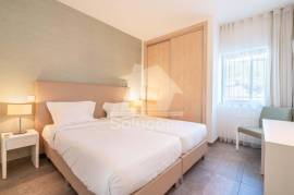 1 Bedroom Apartment with Pool and Garage 1 Bedroom Apartment with Pool and Garage