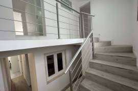 2 Deanator villas, with patio of 60m2 sold together, Help