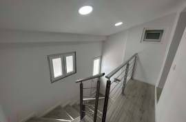 2 Deanator villas, with patio of 60m2 sold together, Help