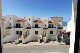 For sale - Semi-detached house T3 + 1, Ericeira