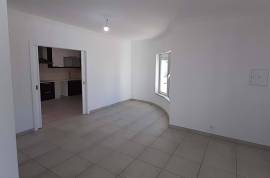 For sale - Semi-detached house T3 + 1, Ericeira