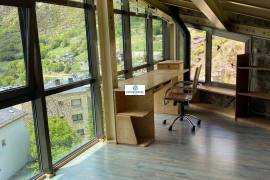 Spectacular duplex penthouse with mountain design in the privileged area of Les Bons (Encamp - Andorra)