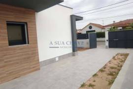 DETACHED HOUSE AZEITÃO