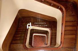 4+1 Bedroom 5-bathroom 211 Sqm Art-deco Apartment