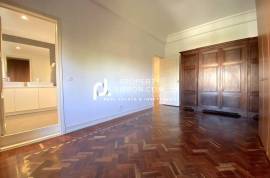 4+1 Bedroom 5-bathroom 211 Sqm Art-deco Apartment