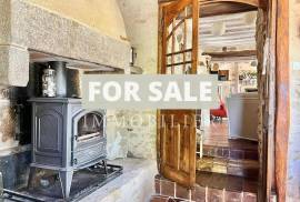 Exceptional Property with Guest Gite and Land Exceptional Property with Guest Gite and Land