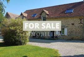 Exceptional Property with Guest Gite and Land Exceptional Property with Guest Gite and Land