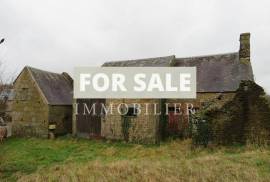 Former Farm House to Restore in the Countryside