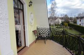 Detached house for rent in Jurmala, 150.00m2