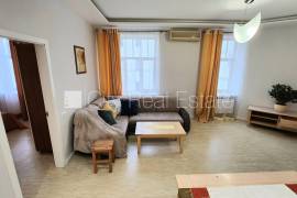 Apartment for rent in Riga, 65.00m2