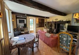 Charming Gascon Farmhouse with Pool, Lake & Mountain Views
