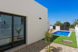 Daya Nueva New Build Villas On One Level With Private Pool