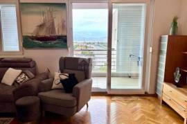 ZADAR, VIŠNJIK - Modern furnished apartment with a garage and an impressive view of the sea