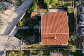 ISLAND OF KRK, CITY OF KRK - 80m FROM THE SEA! Detached house + garden