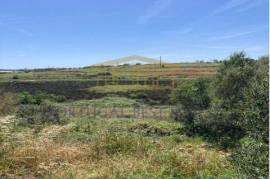 Mixed land in Figueira / Mexilhoeira Grande