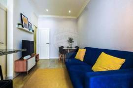 Condo/Apartment T2 for sale in Benfica, Lisboa