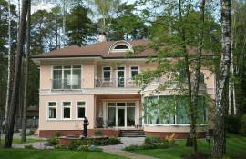 Detached house for sale in Jurmala, 600.00m2