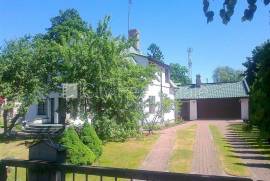 Detached house for rent in Jurmala, 220.00m2