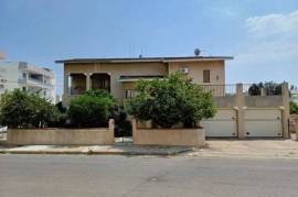 Corner, 4+1 Bedroom House for Sale in Agios Nikolaos Drosia Area, Larnaca