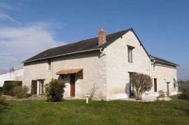 18th c. house, 160m², beautiful renovation, wide views, adjacent barn to be finished