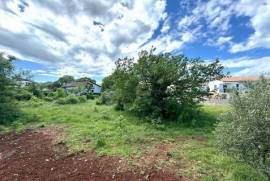 BUILDING LAND IN AN ATTRACTIVE LOCATION, 1000 M FROM THE SEA!