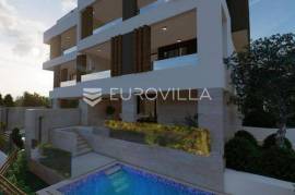 Primošten, luxurious three bedroom apartment with swimming pool