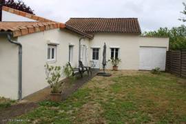 €145000 - 2-bedroom bungalow